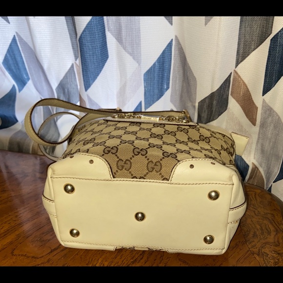 Authentic Gucci Bag and Wallet - Picture 8 of 15